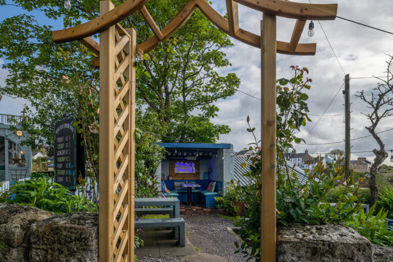 Reserve a table Ann's Pantry